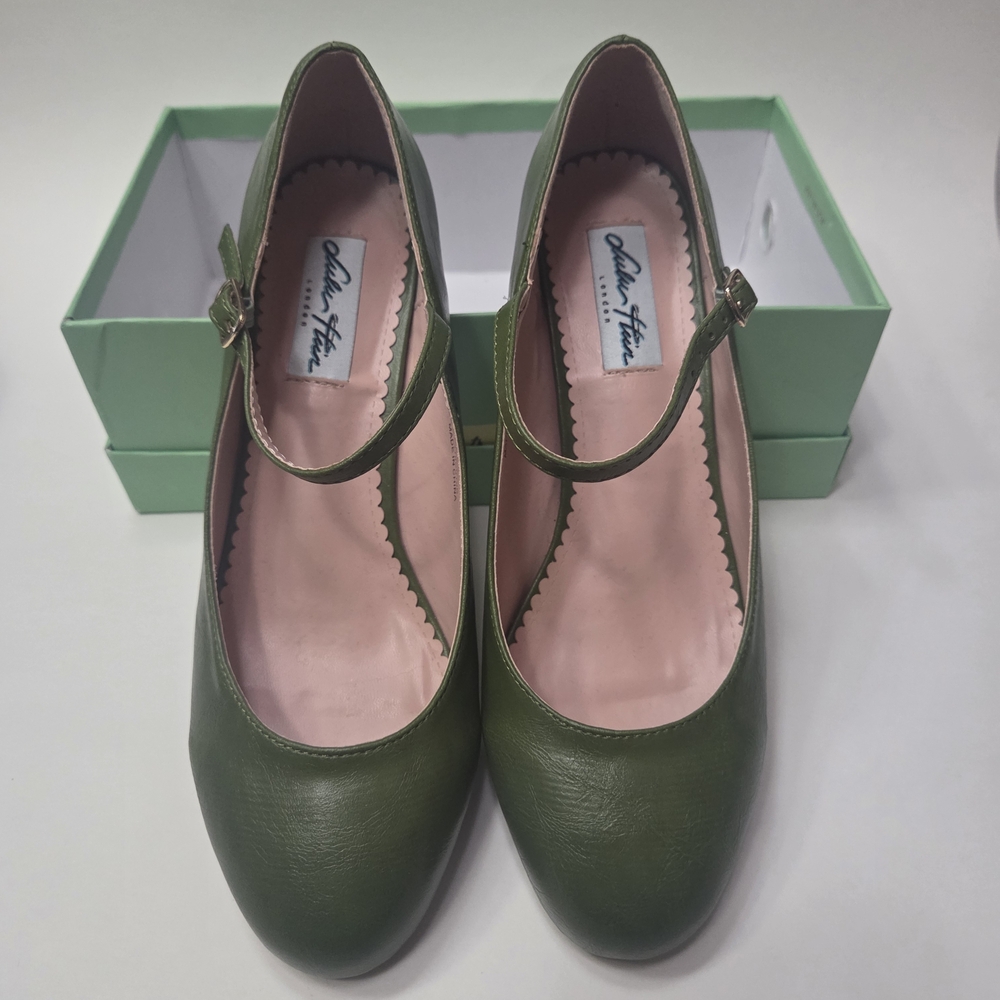 Green Mary Jane Shoes